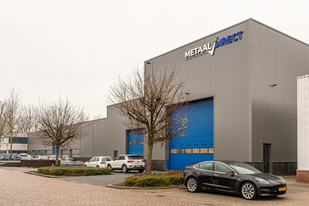 Renoveerjehal.nl – Montfoort MetaalDirect 2